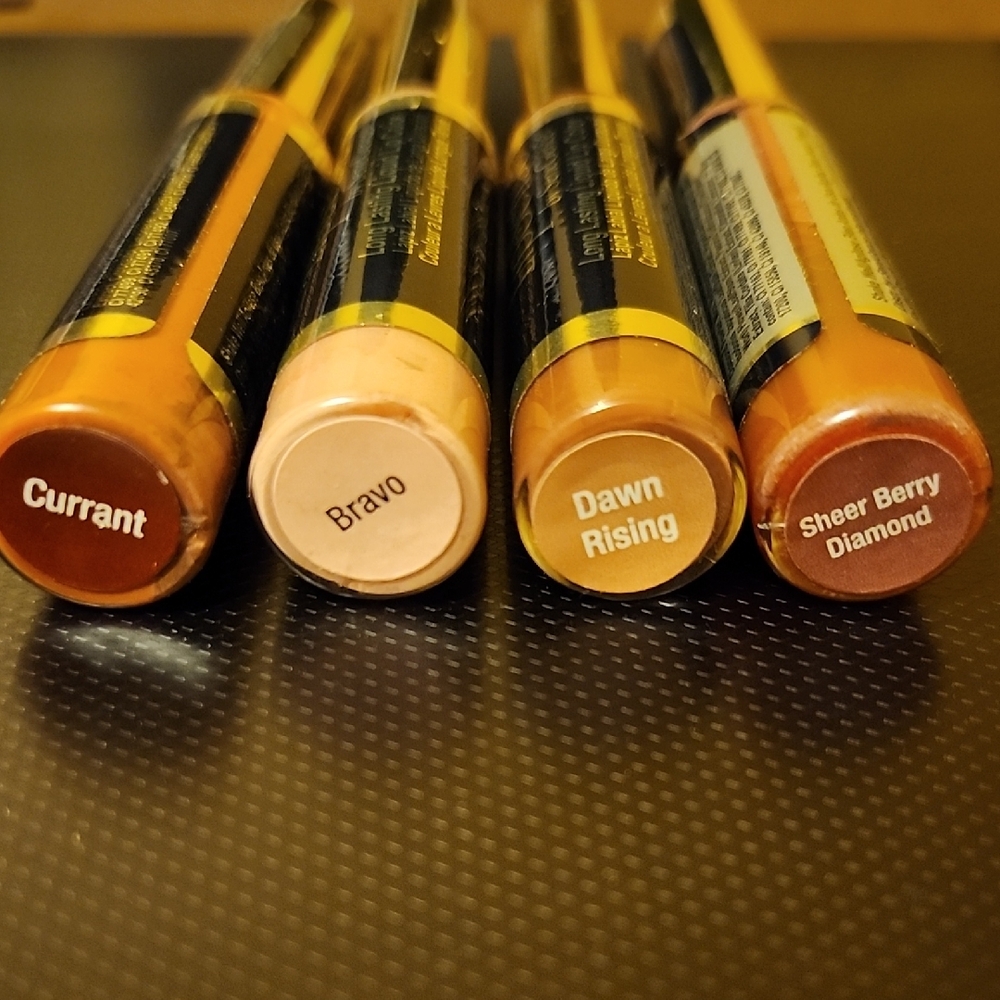 LipSense Lipstick Set - Currant, Bravo, Dawn Rising, Sheer Berry Diamond